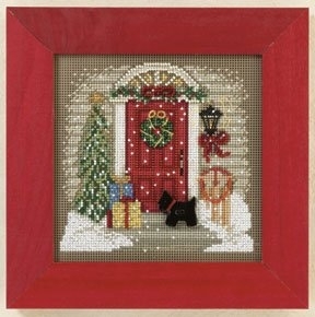 Набор для вышивания "Home for Christmas • Рождественский дом" Mill Hill MH141301