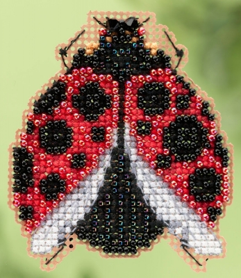 Набор для вышивания "Ladybug Hug • Божья коровка" Mill Hill MH185103