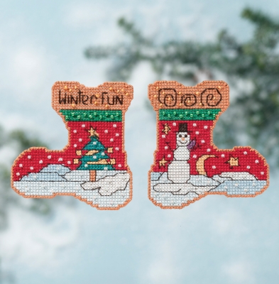 Набор для вышивания "Winter Fun Stocking • Зимнее веселье" Mill Hill ST141611