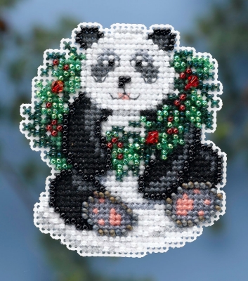 Набор для вышивания "Holiday Panda • Праздничная панда" Mill Hill MH184304