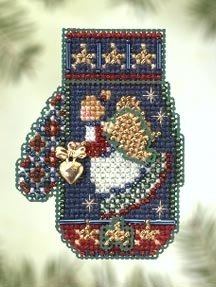Набор для вышивания "Angel Heart • Ангел из сердцем" Mill Hill MHCM50