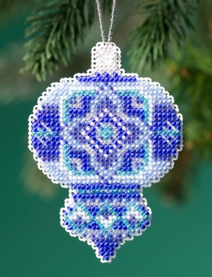 Набор для вышивания "Azure Medallion • Лазурный медальйон" Mill Hill