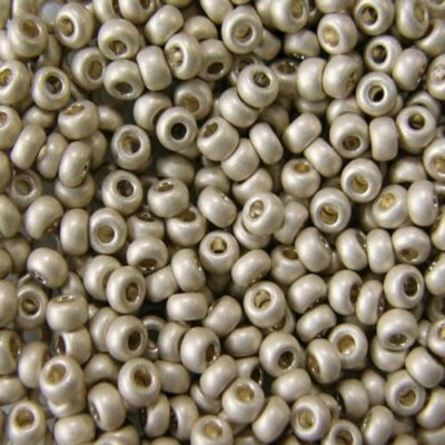 33139/18503/10 матовый чешский бисер Preciosa 500г